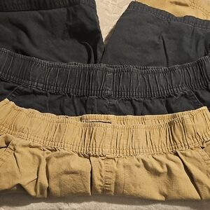Childs Place Kids Pull-On Elastic Waist Shorts in Black and Tan